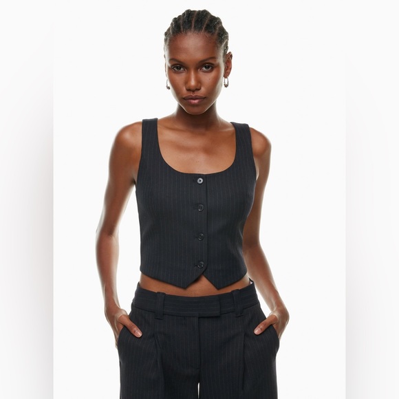 Wilfred Jackets & Blazers - Wilfred Aritzia Atrusi Vest Size 6